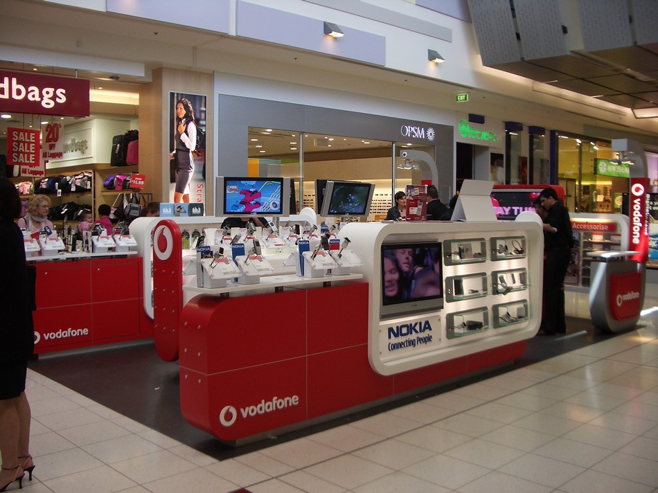Branded \'Pop Up\' Retail Store - Vodafone